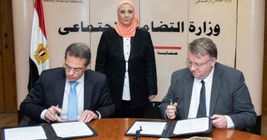وزيرة التضامن: 10 ملايين جنيه لمشروعات تمكين المرأة فى البحر الأحمر وحلايب وشلاتين