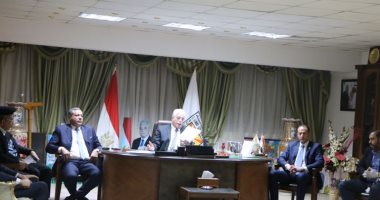 محافظ جنوب سيناء: تطهير كل المنشآت الحيوية للوقاية من فيروس كورونا