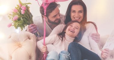 عيد الأم.. دار الإفتاء توضح هل حق الوالدة فى البر يزيد عن حق الأب؟