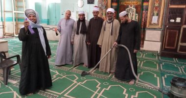 صور.. غلق الأضرحة والغاء عقود القران والعزاء بالمساجد فى الأقصر لمواجهة كورونا