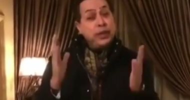 حكيم يغنى لكورونا: قبل الفيروس كان السلام بالإيد صبح السلام بالإشارة من بعيد لبعيد