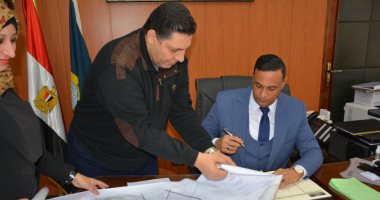 صور.. محافظ الدقهلية يعتمد المخطط الاستراتيجى لمدينة السنبلاوين