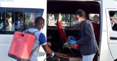 شباب بالأقصر يطلقون مبادرة لتعقيم "سيارات الميكروباص" داخل المواقف
