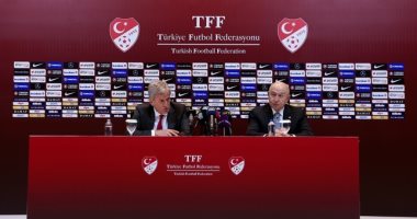 الاتحاد التركى يجمد دورى كرة القدم الممتاز 30 يوما 