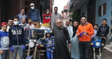 شباب ميت سهيل بالشرقية يتحدون كورونا بتعقيم المساجد والمنازل