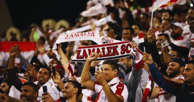 الجماهير فى مباراة الوداد: "عايزين لاعيبة تلعب بضمير الزمالك فريق كبير"