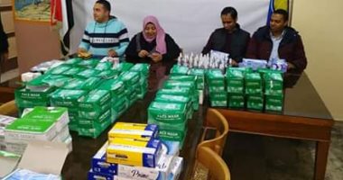 صور.. ضبط 5350 كمامة طبية وجوانتى طبى مجهول المصدر بالبحيرة