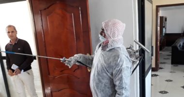 صور.. تعقيم مبنى ومكاتب مجلس مدينة الشيخ زويد بشمال سيناء
