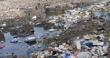 أهالى شبين القناطر يشكون انتشار القمامة خلف موقف مسطرد
