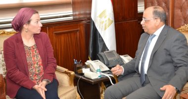 وزير التنمية المحلية: نسعى لأن يشعر المواطن بنقلة نوعية فى مستوى النظافة