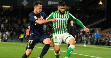 ميلان يرصد 40 مليون يورو لضم نبيل فقير من بيتيس