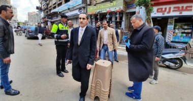 صور.. محافظ الغربية يتابع تنفيذ الإجراءات الوقائية لمواجهة فيروس كورونا في جولة بمدينة طنطا 