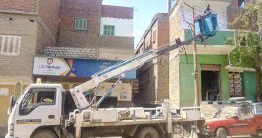 رئيس مدينة ابوقرقاص بالمنيا: صيانة دورية لأعمدة الإنارة بالقرى 