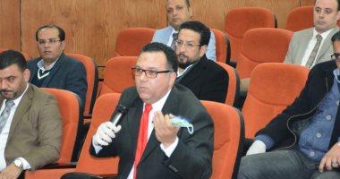 محافظ الدقهلية: توفير 250 طن كلور و250 ماكينة رش لتطهير الشوارع