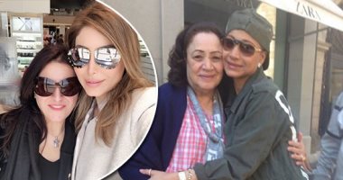 الفنانون يحتفلون بعيد الأم من بعيد لبعيد بسبب كورونا.. بسمة وهبة: الأميال والطيران حاشونى عنك يا أمى.. يارا تنشر صورة مع والدتها وتعلق: هناك سعادة أسميتها أمى.. ومنة فضالى:مليش غيرك فى الدنيا كل سنة وإنتي معايا