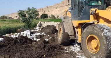 رفع 11 طن مخلفات صلبة فى حملة بالمنيا .. صور