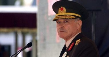 شاهد.. جنازة قائد الجيش التركى السابق المصاب بـ«كورونا» بحضور 5 أفراد فقط