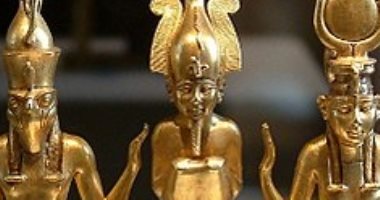 أقدم قصص الأمومة فى التاريخ.. اعرف حكاية "إيزيس" من مصر إلى إنجلترا
