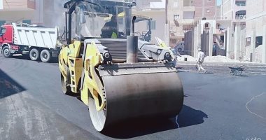 رصف شارع خلف هندسة الرى بتكلفة 900 ألف جنية فى المنوفية