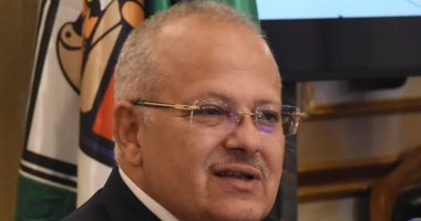 كليات جامعة القاهرة تواصل رفع المقررات الدراسية إلكترونيا 