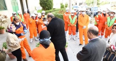 أطقم فنية لتطهير وتعقيم المستشفيات والهيئات والمؤسسات الحكومية ببورسعيد 