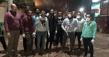 مبادرة شبابية لتعقيم وتطهير قرية فيشا الكبرى لمواجهة كورونا.. صور 