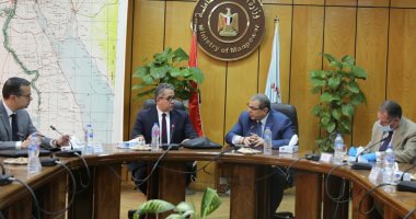 وزيرا السياحة والقوى العاملة يعدان التدابير اللازمة لمتابعة أوضاع العاملين بالسياحة