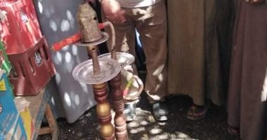الوحدة المحلية لقرية العركى بقنا تشن حملات لضبط المقاهى المخالفة لقرار منع الشيشية