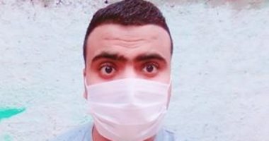 بالجوانتى والكمامة.. "حسين" يشارك فى مبادرة "اليوم السابع" للوقاية من كورونا