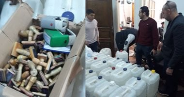 تفاصيل مواجهة جهاز حماية المستهلك لجشع التجار.. إعلان بيع مطهرات وكمامات على "فيس بوك"يوقع بالمتهمين.. والجهاز يجرى محاولة شراء ويضبط المتهمين.. وضبط كميات كبيرة من الكحول والمطهرات