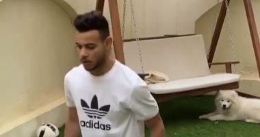 دونجا يتحدى كورونا بتدريبات منزلية: "مافيش حاجة هتوقفنى"