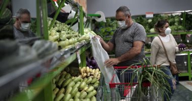 استقرار أسعار الخضروات والفاكهة بمنافذ المجمعات الاستهلاكية 