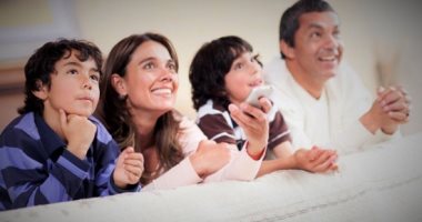 مشاهد ممكن ترجع لبيوتنا بسبب كورونا.. من قعدة البلكونات للمة الغداء