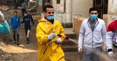 شباب قرية كفر سندوة بشين القناطر يطهرون الشوارع ضد فيروس كورونا