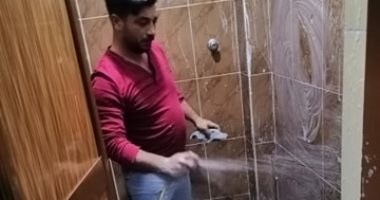 حملة شبابية لتطهير وتعقيم الشوارع والمساجد بالعريش 