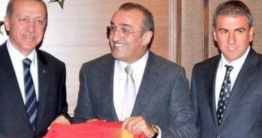 إصابة صديق أردوغان بكورونا.. وعزل لاعبو نادى جالطا سراى بعد لقائهم معه 