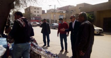 محافظ القليوبية يتابع قرار غلق المحال بأول أيام الحظر