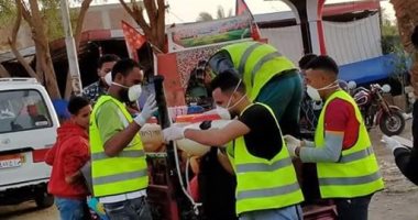 شباب قرية نجع حمادى بقنا يطهرون الشوارع ضد فيروس كورونا