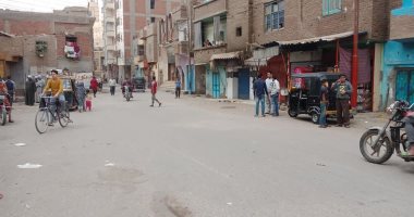 حملة بمدينة طهطا ومنطقة الساحل بسوهاج لمنع إقامة الأسواق العشوائية ..صور