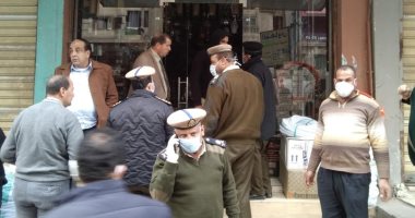 فيديو.. غلق المحال بمحافظة كفر الشيخ وتحرير عدد من المحاضر للمخالفين