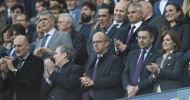 إدارة برشلونة تحسم مصير تخفيض رواتب اللاعبين فى اجتماع رسمى