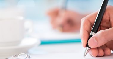 "قلم" سبب انتقال عدوى كورونا من شخص مصاب لـ "قس" فى نيوزيلندا
