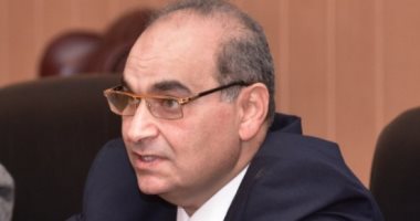 مساعد وزير الصحة للتعليم الطبى:اطلاق منصة الكترونية للفرق الطبية لمواجهة كورونا