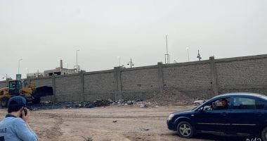 صور.. حملة مكبرة لرفع تراكمات القمامة بشوارع منشية البكري بالمحلة