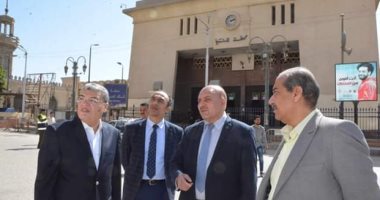 محافظ المنيا يوجه بتطهير وتعقيم محطة السكة الحديد ورفع الاشغالات