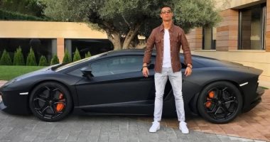 رغم أزمة كورونا.. رونالدو يسعى لإقتناء سيارة ثمينة بـ9 ملايين يورو 