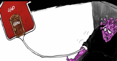كاريكاتير صحيفة الشرق الأوسط.. خليك بالبيت للقضاء على فيروس كورونا