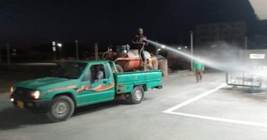 تعقيم شوارع ومنازل مركز باريس بالوادى الجديد بعد بدء وقت الحظر 