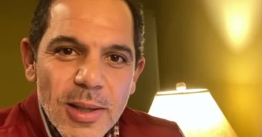 رامى إمام يتحدى متابعيه لعمل تمارين فى البيت:متأكد إنى هشوف حاجات جميلة..فيديو