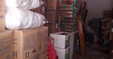 الداخلية تضبط كمامات ومطهرات احتكرهم شخص بالإسكندرية